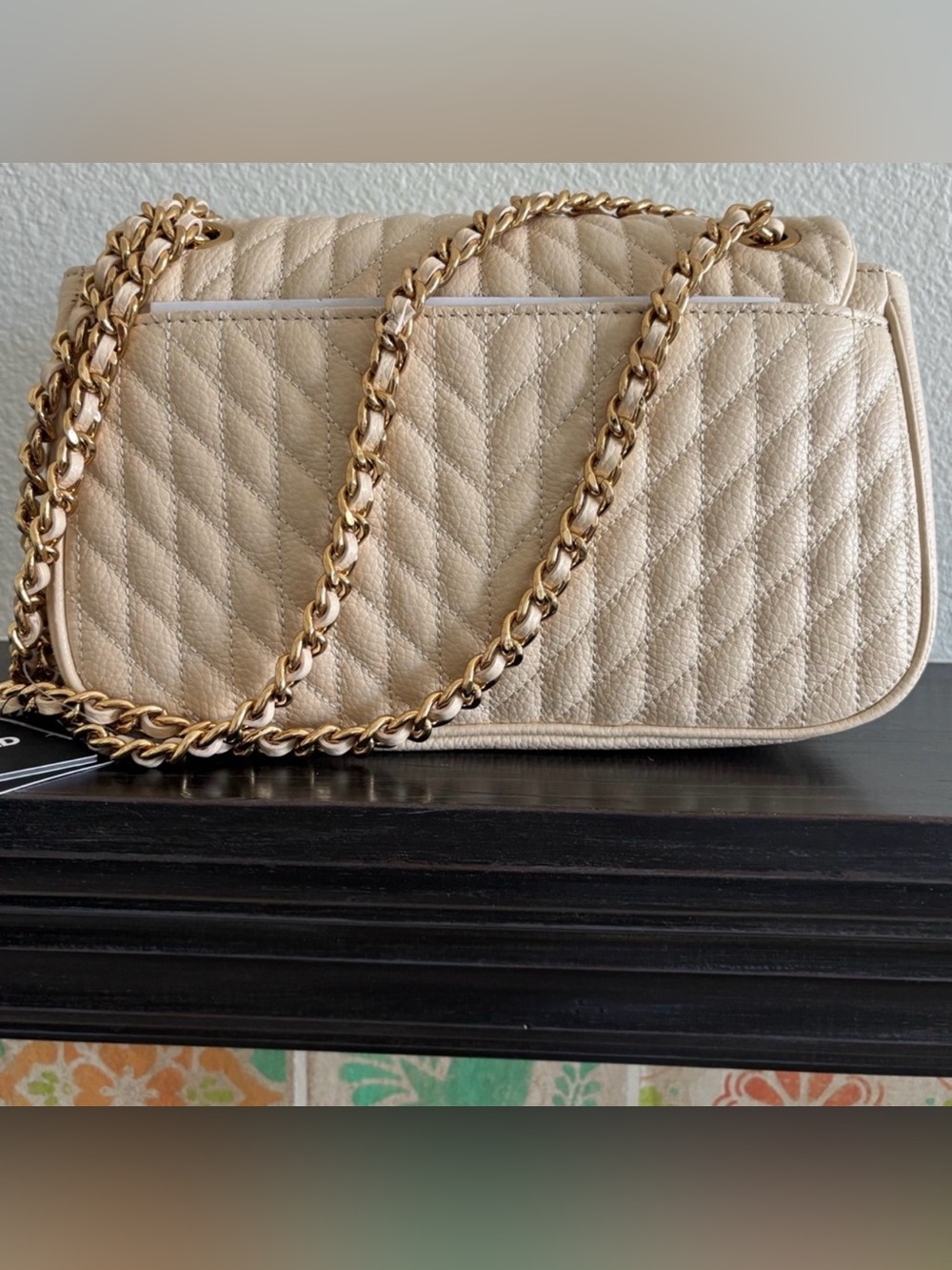 Karl Lagerfeld Quilted Cream Shoulder Bag with Gold Chain - Picture 2 of 9